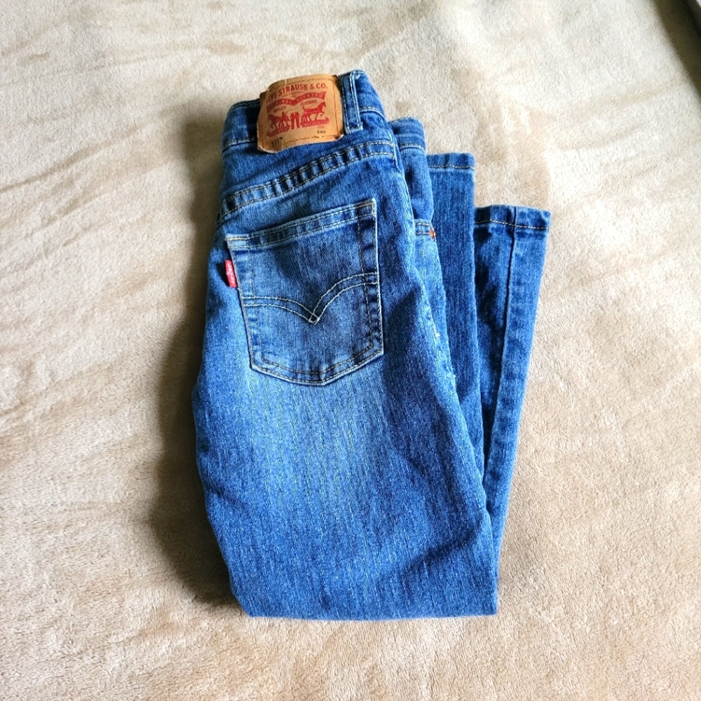 Levi's Size 6 Reg - 511 Slim boys or girls